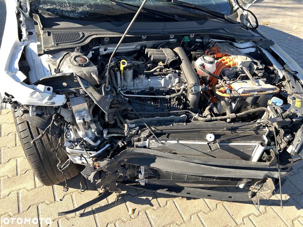 Volkswagen Golf 1.4 eHybrid OPF DSG GTE - 20