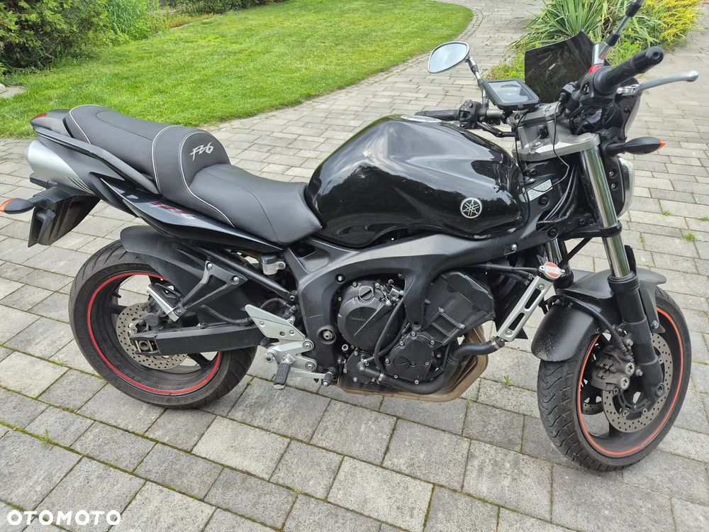 Yamaha FZ6 - 8