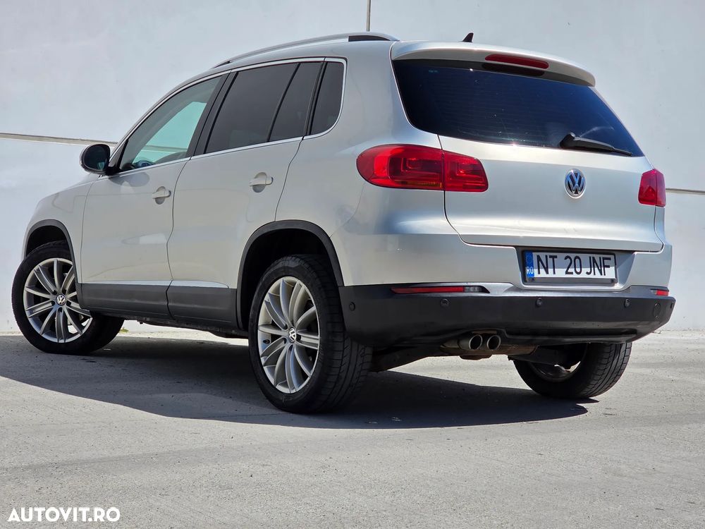 Volkswagen Tiguan 2.0 TDI DPF 4Motion BlueMotion Technology Exclusive - 3