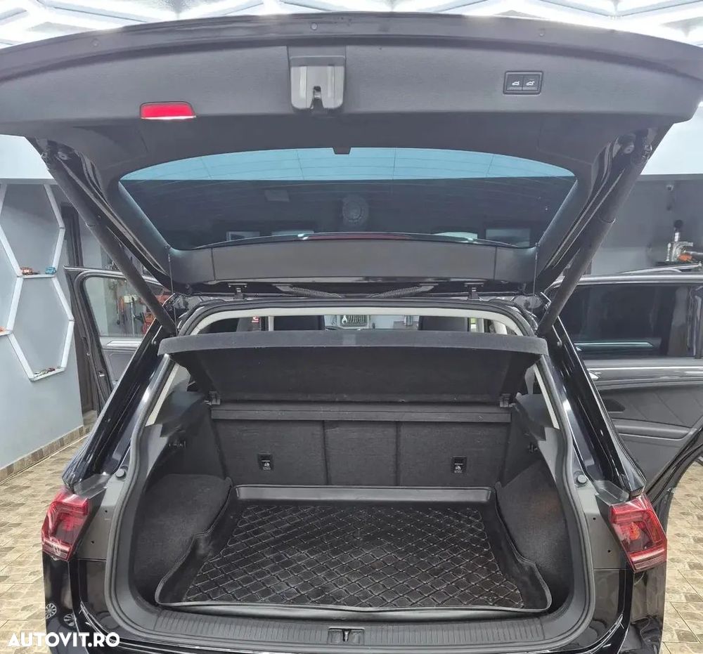 Volkswagen Tiguan 2.0 TDI DPF DSG 4Mot Highline - 25