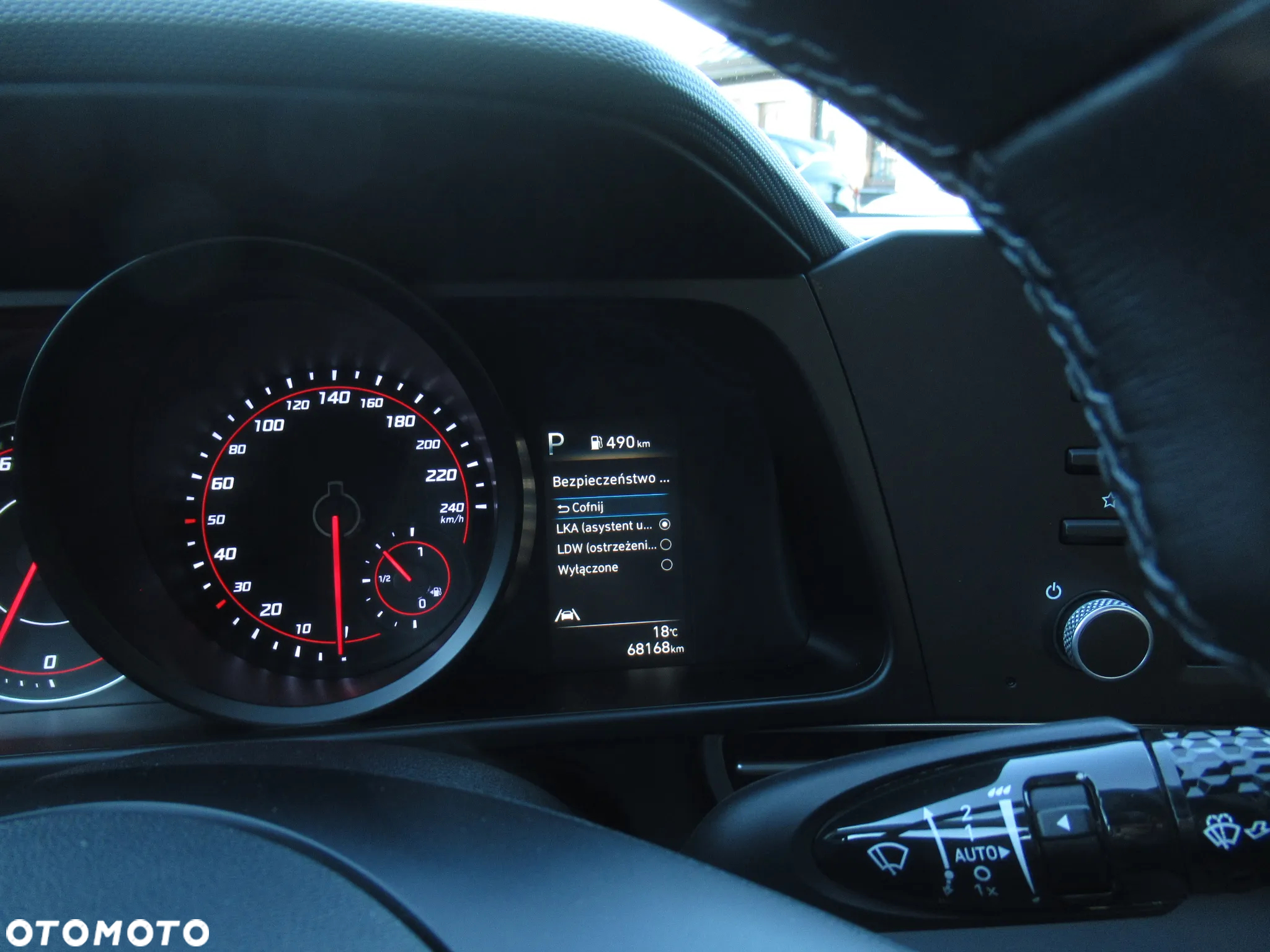 Hyundai Elantra 1.6 Smart CVT - 31