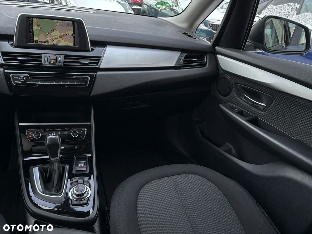 BMW Seria 2 218i Advantage - 22