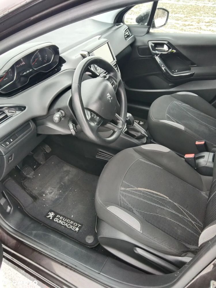 Peugeot 208 1.4 VTi Active - 8