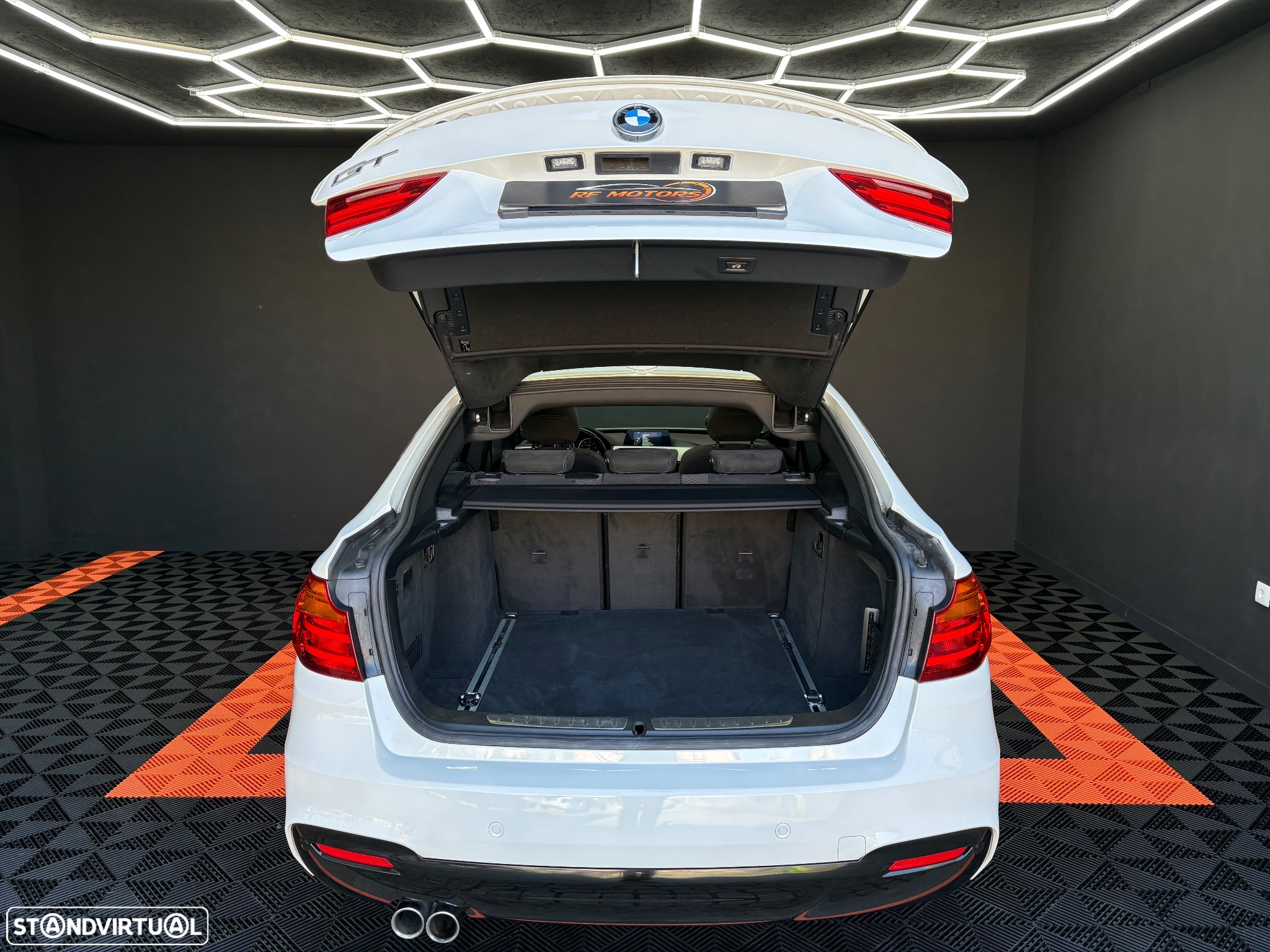 BMW 320 Gran Turismo d Auto Pack M - 32