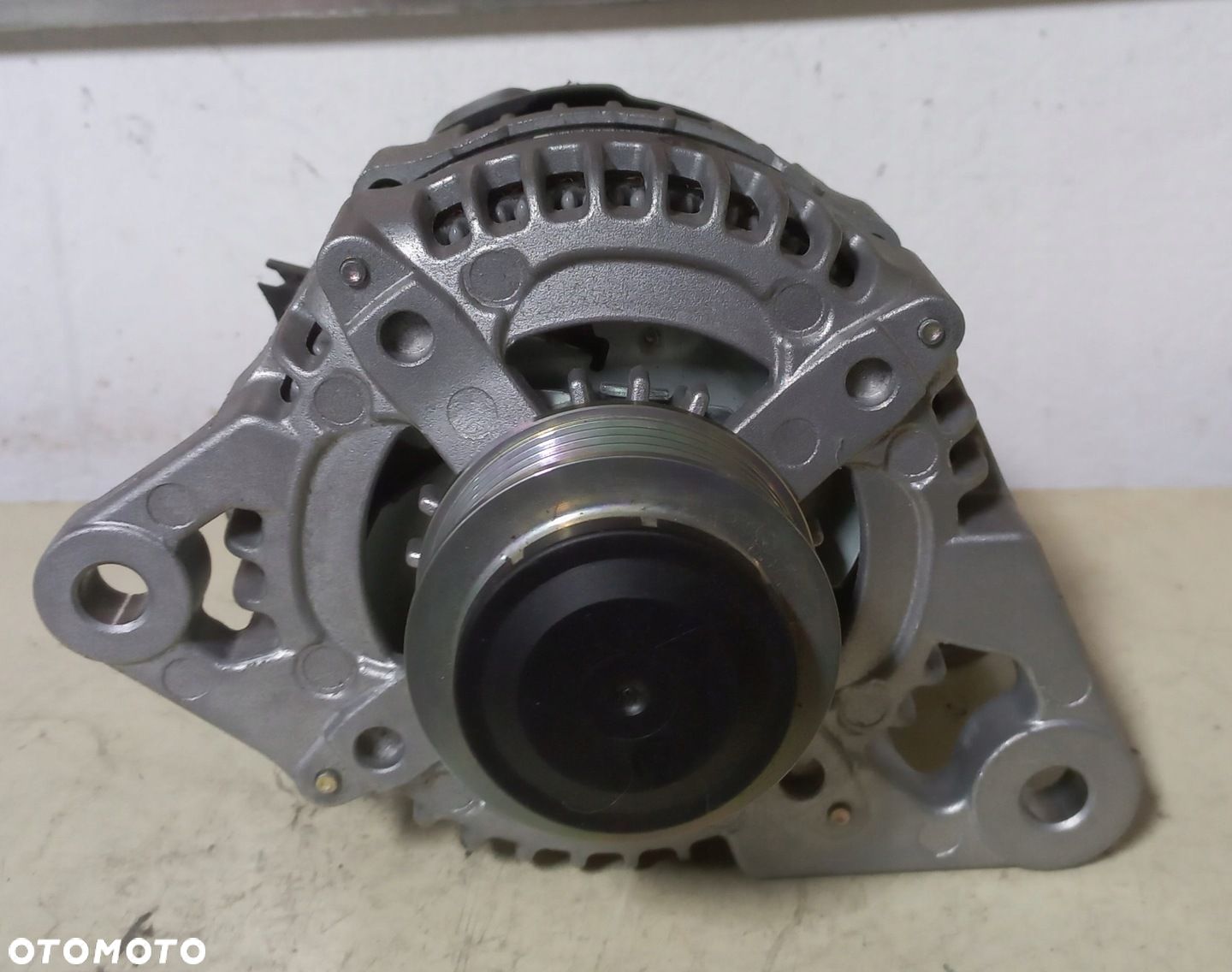 ALTERNATOR ALFA ROMEO 159 BRERA FIAT CROMA 2,4 JTDM 50500728 DENSO - 1