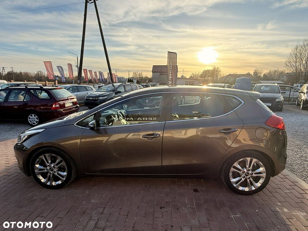 Kia Ceed 1.6 GDI DCT Spirit - 8