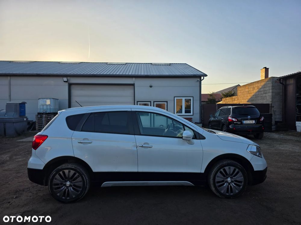 Suzuki SX4 S-Cross 1.6 DDiS 4x4 Comfort - 8