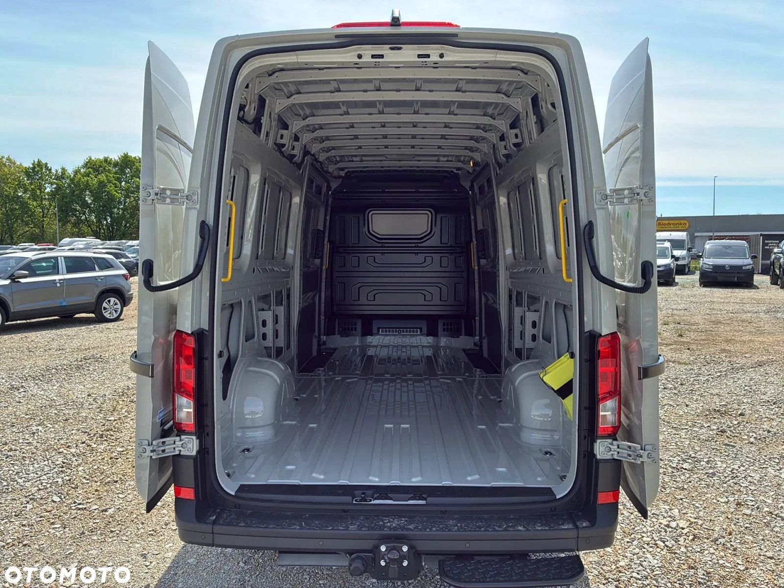 Volkswagen Crafter 35 Furgon AUTOMAT/L4H3, 2.0BiTDI 177KM, 4490mm, Wysoki dach, r.o. 4490 - 13