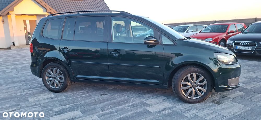 Volkswagen Touran 2.0 TDI DPF DSG Highline - 3