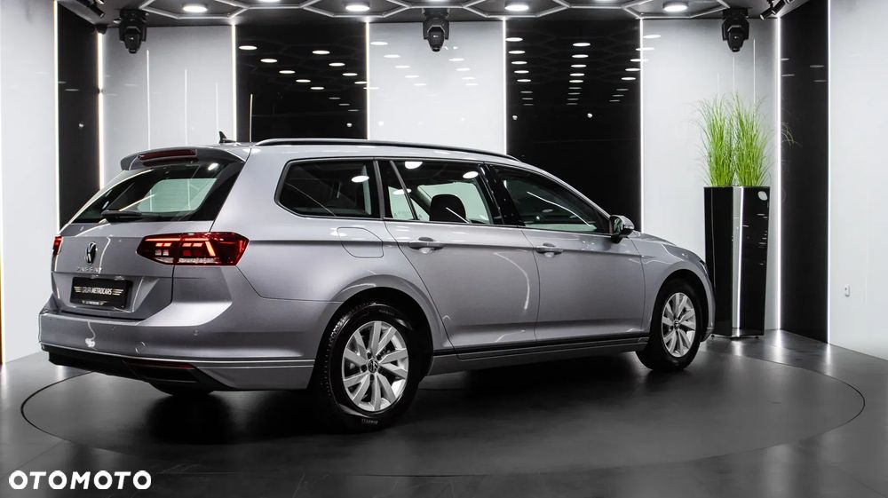 Volkswagen Passat Variant 1.5 TSI EVO Essence - 5