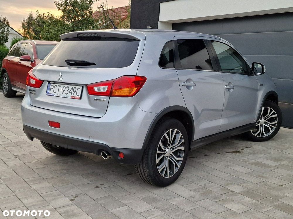 Mitsubishi ASX - 5