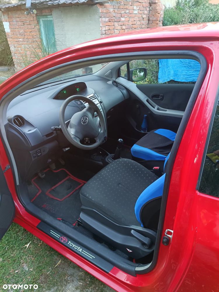 Toyota Yaris 1.0 Luna A/C - 5