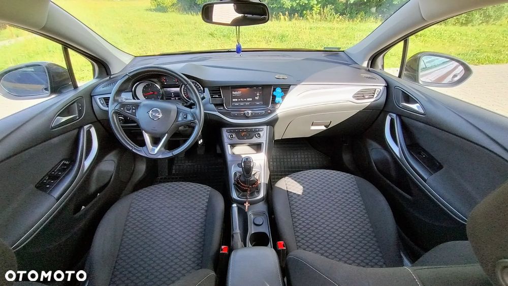 Opel Astra 1.4 T Enjoy - 9