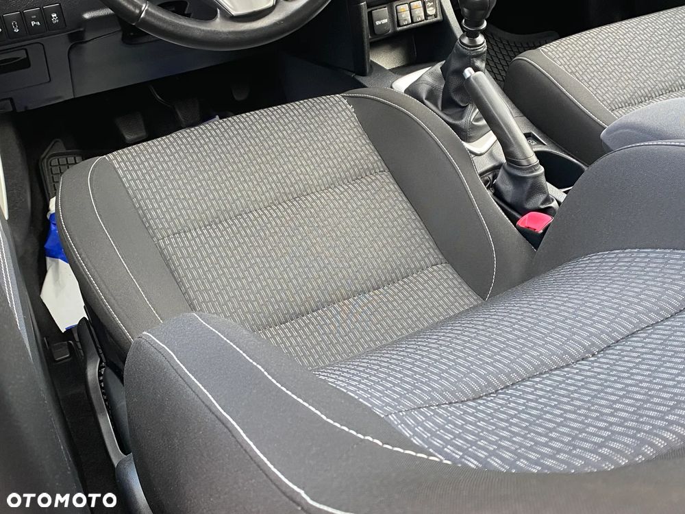 Toyota Auris 2.0 D-4D Executive - 32