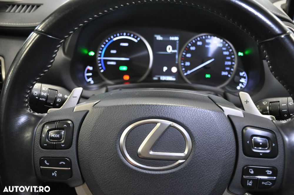 Lexus Seria NX 300h AWD Executive Plus - 18