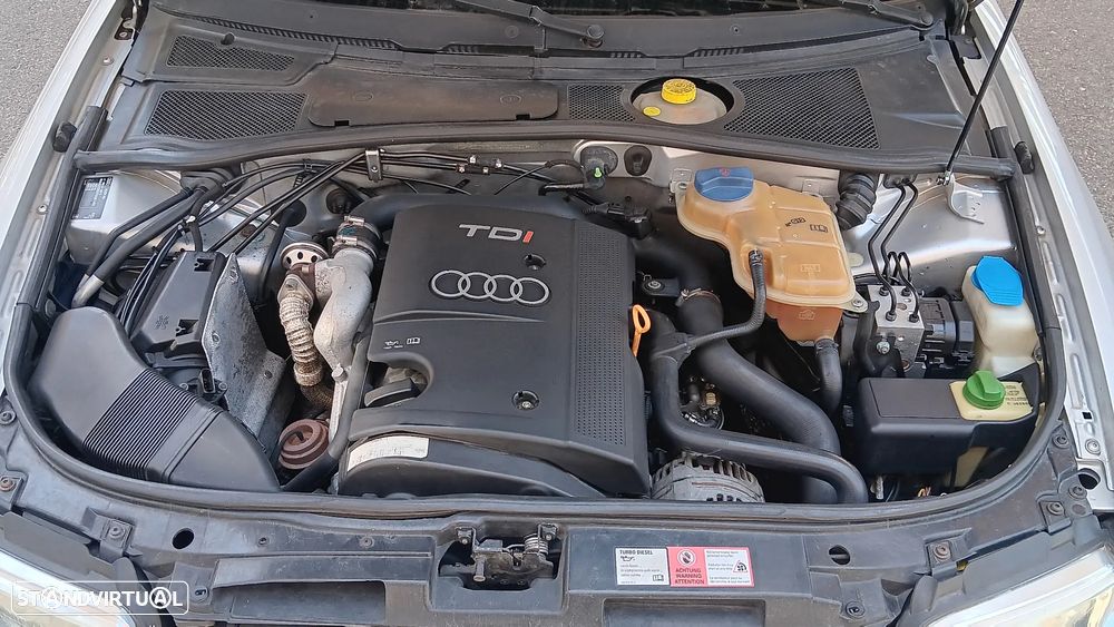 Audi A4 1.9 TDI Attraction - 16
