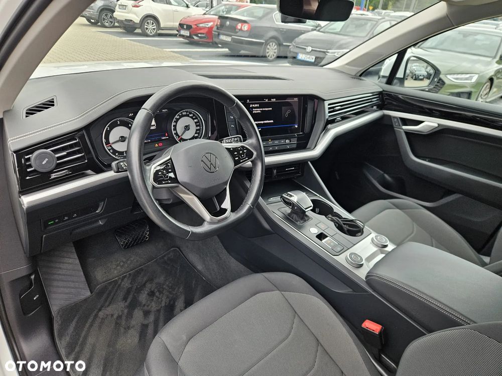 Volkswagen Touareg 3.0 V6 TDI 4Motion - 9
