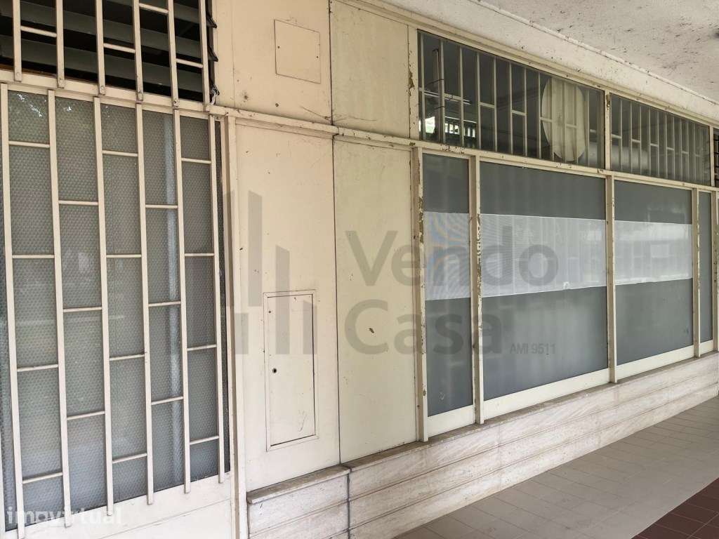 Vende-se Loja Comercial - Braga - Grande imagem: 5/8