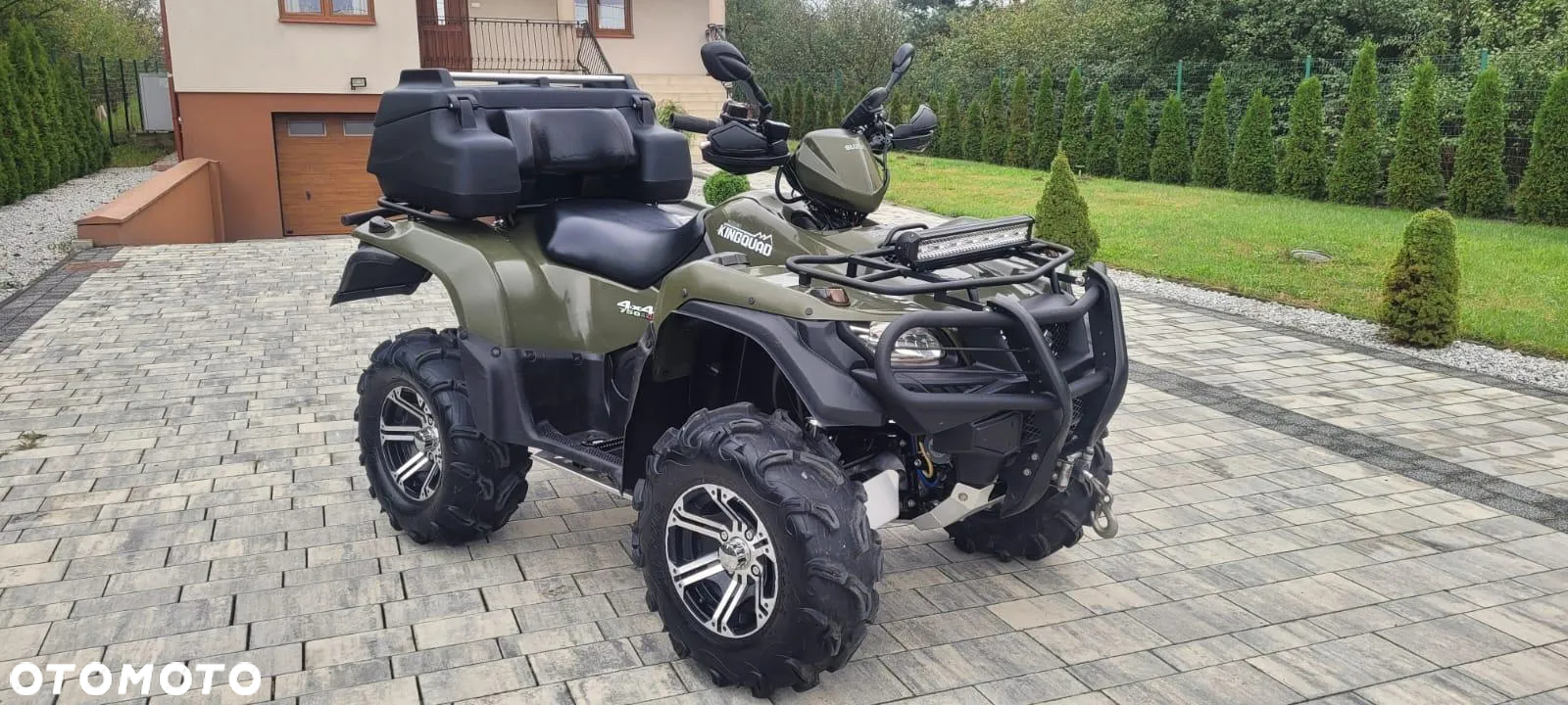 Suzuki Kingquad - 8