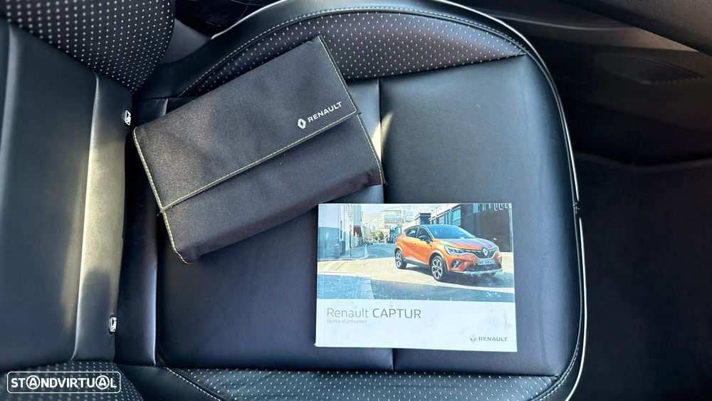Renault Captur 1.3 TCe Exclusive EDC - 32