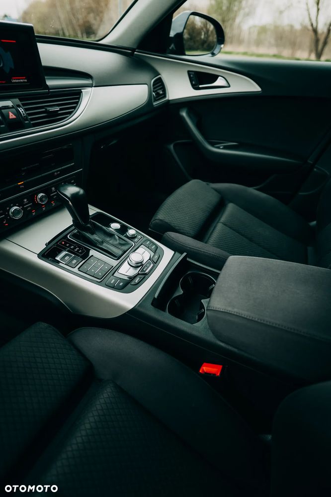 Audi A6 Avant 2.0 TDI Ultra S tronic - 30