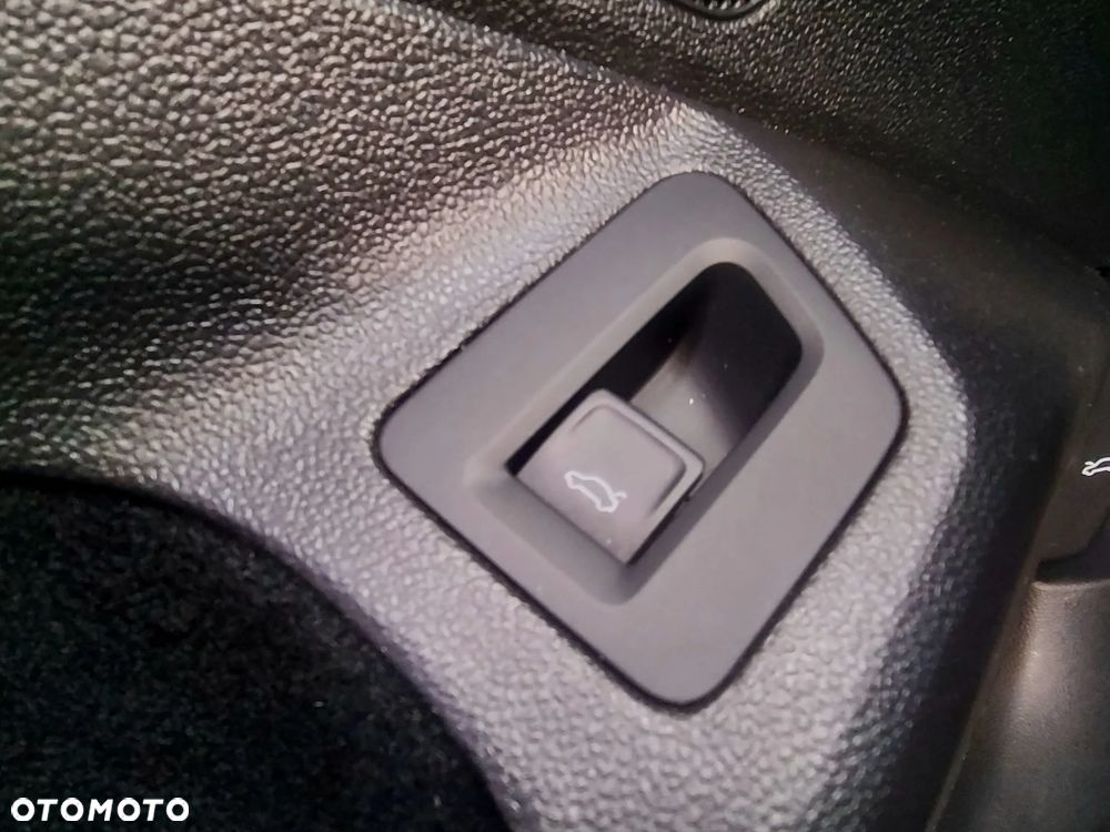 Volkswagen Passat 2.0 TDI EVO Elegance - 20