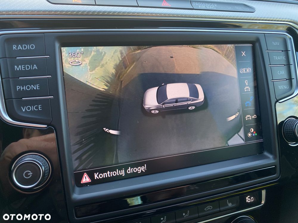 Volkswagen Passat 1.8 TSI BMT Highline DSG - 16
