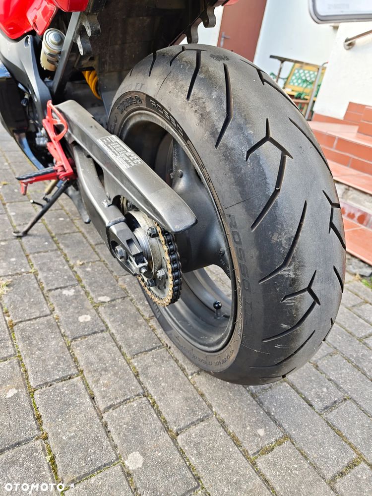 Honda CBR - 13
