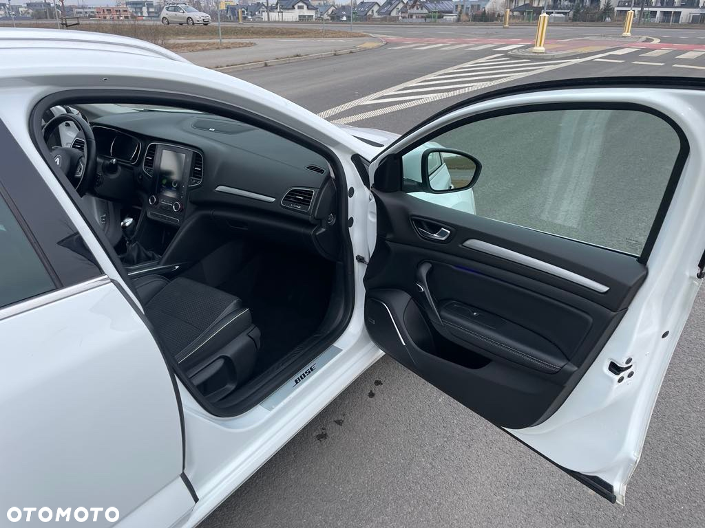 Renault Megane 1.6 dCi Bose - 12