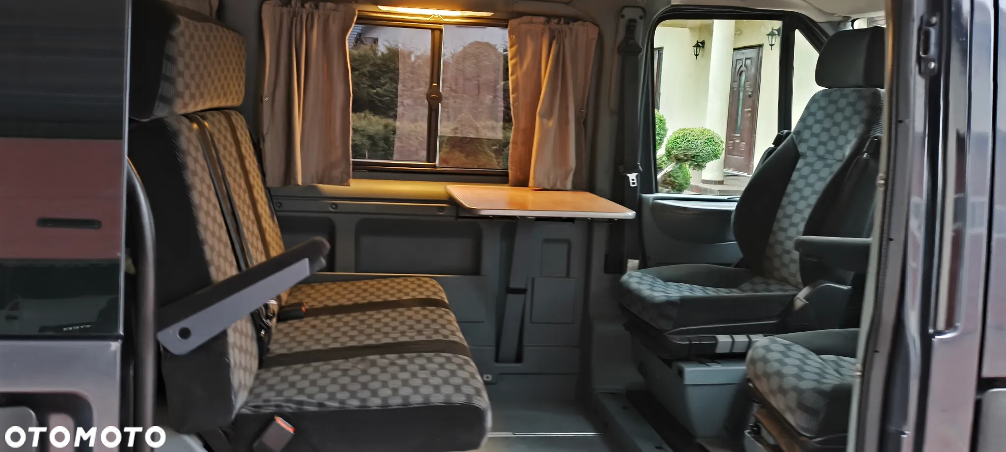 Ford Transit Nugget - 16