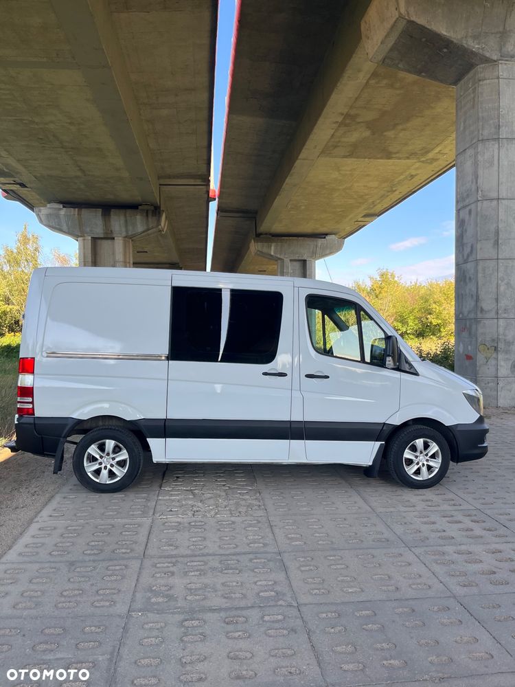 Mercedes-Benz Sprinter - 13