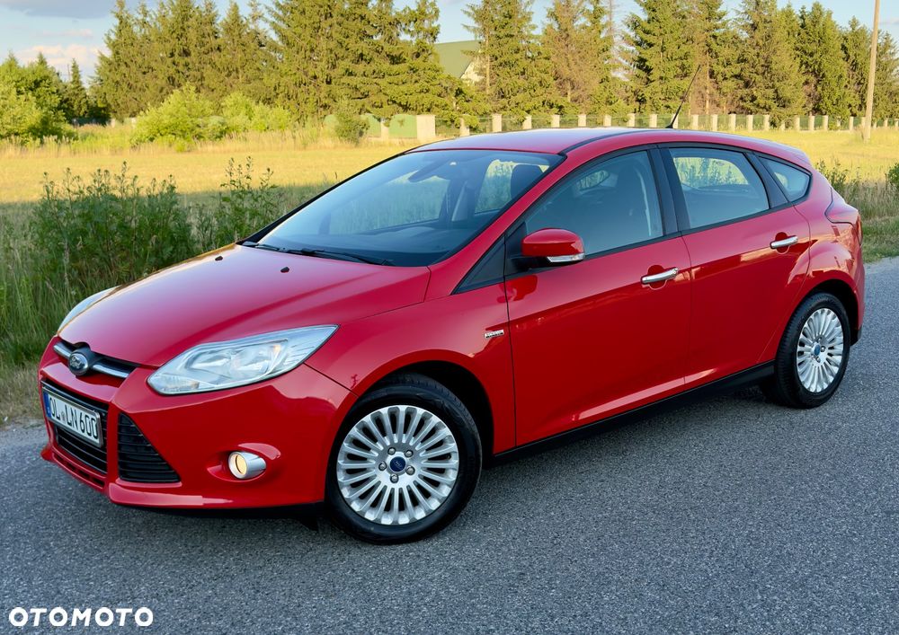Ford Focus 1.6 Titanium - 1