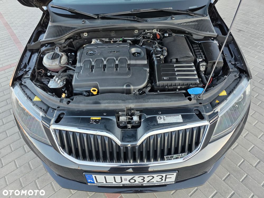 Skoda Octavia 2.0 TDI RS DSG - 27