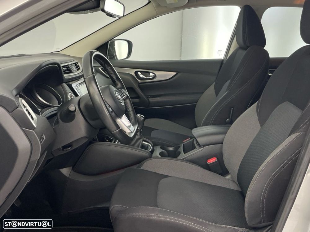 Nissan Qashqai 1.3 DIG-T N-Connecta - 11