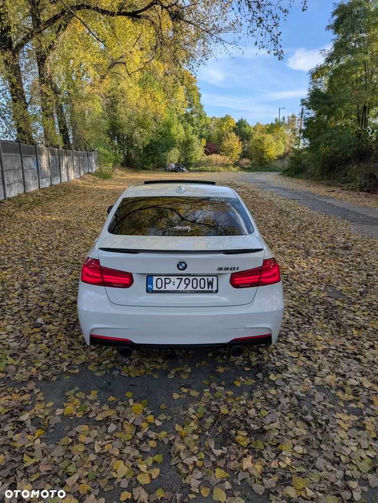BMW Seria 3 330i xDrive M Sport Shadow - 8