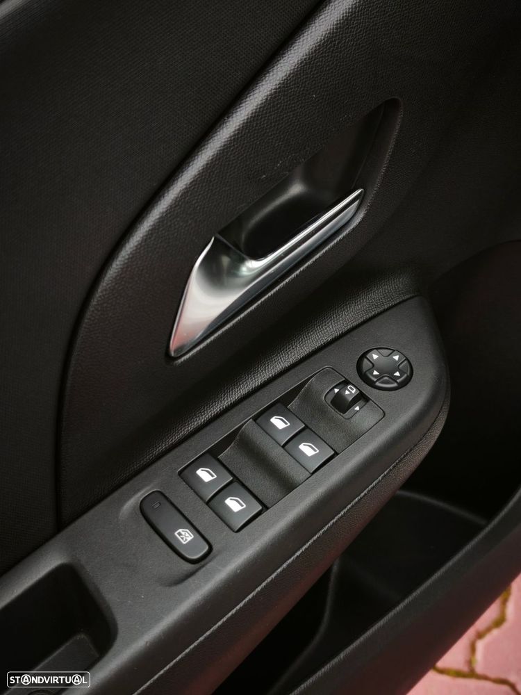 Opel Corsa 1.2 T Elegance - 23