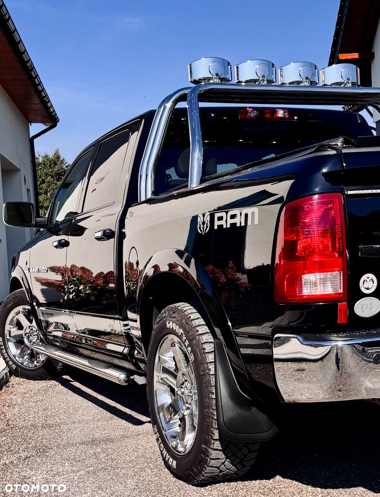 Dodge RAM 5.7 4x4 - 19