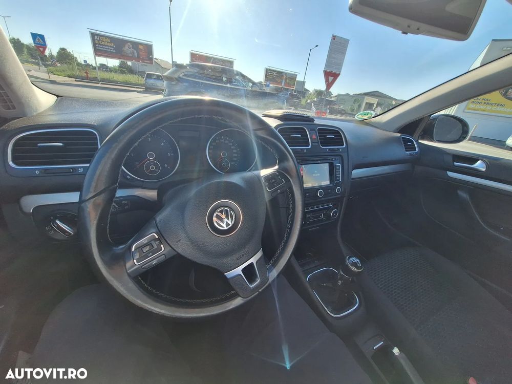 Volkswagen Golf 1.6 TDI DPF Comfortline - 3