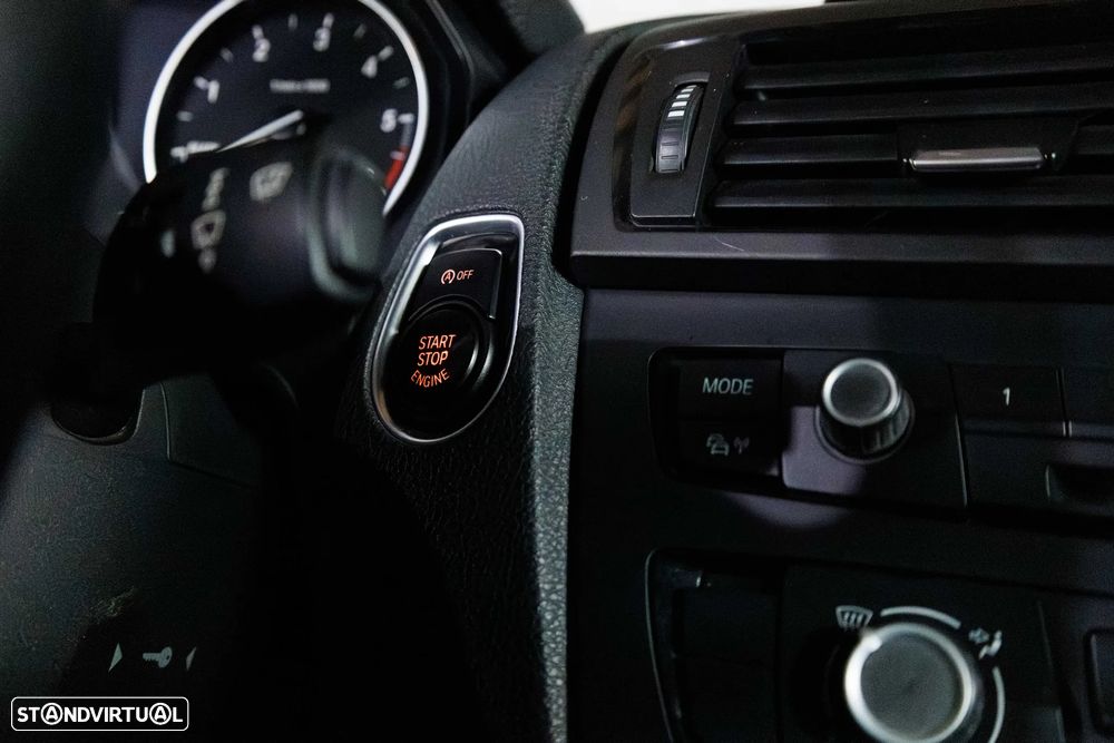 BMW 116 d EfficientDynamics Edition Urban Line - 24