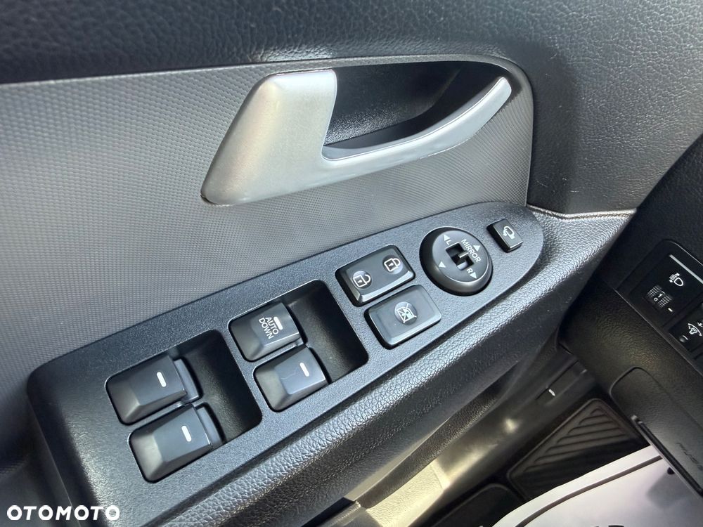 Kia Sportage 2,0 CRDI AWD Vision - 32