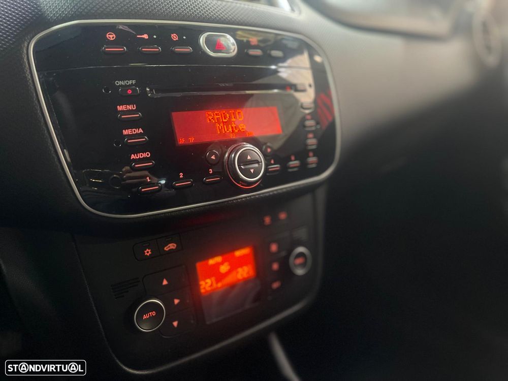 Fiat Grande Punto - 34