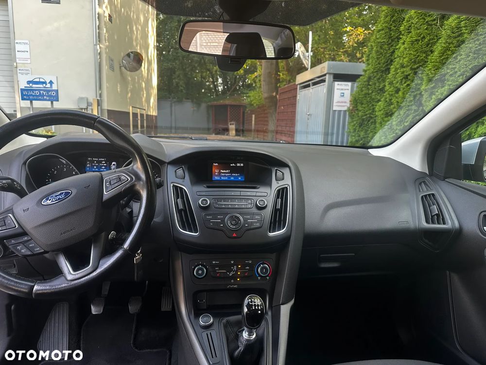 Ford Focus 1.5 TDCi Trend - 6