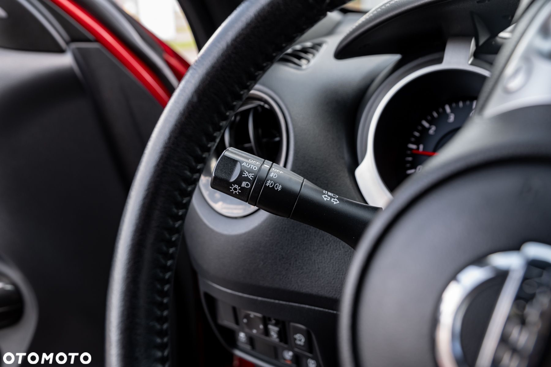 Nissan Juke 1.2 DIG-T N-Connecta - 17