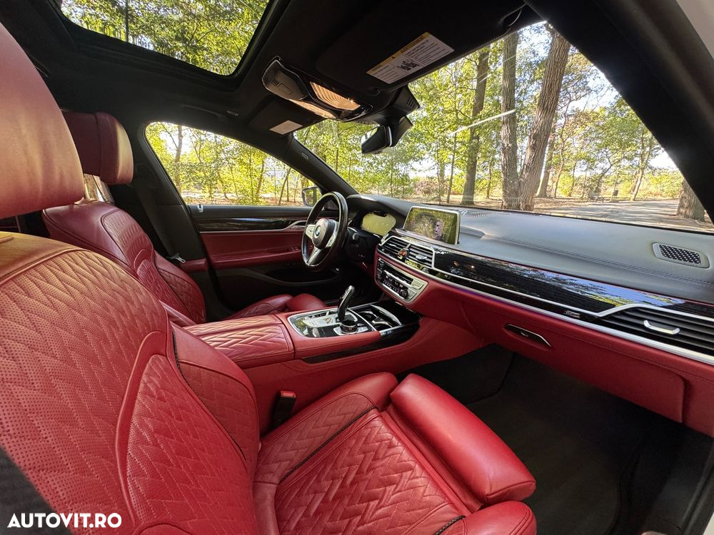 BMW Seria 7 750Li xDrive - 10
