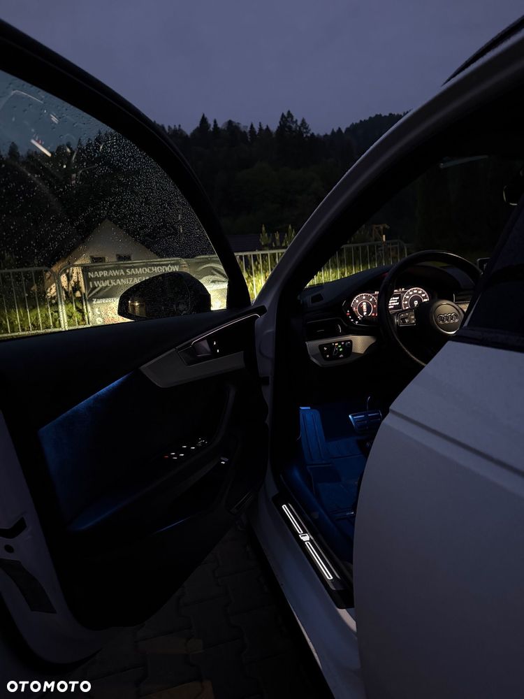 Audi A4 Avant 2.0 TDI Quattro S tronic - 20