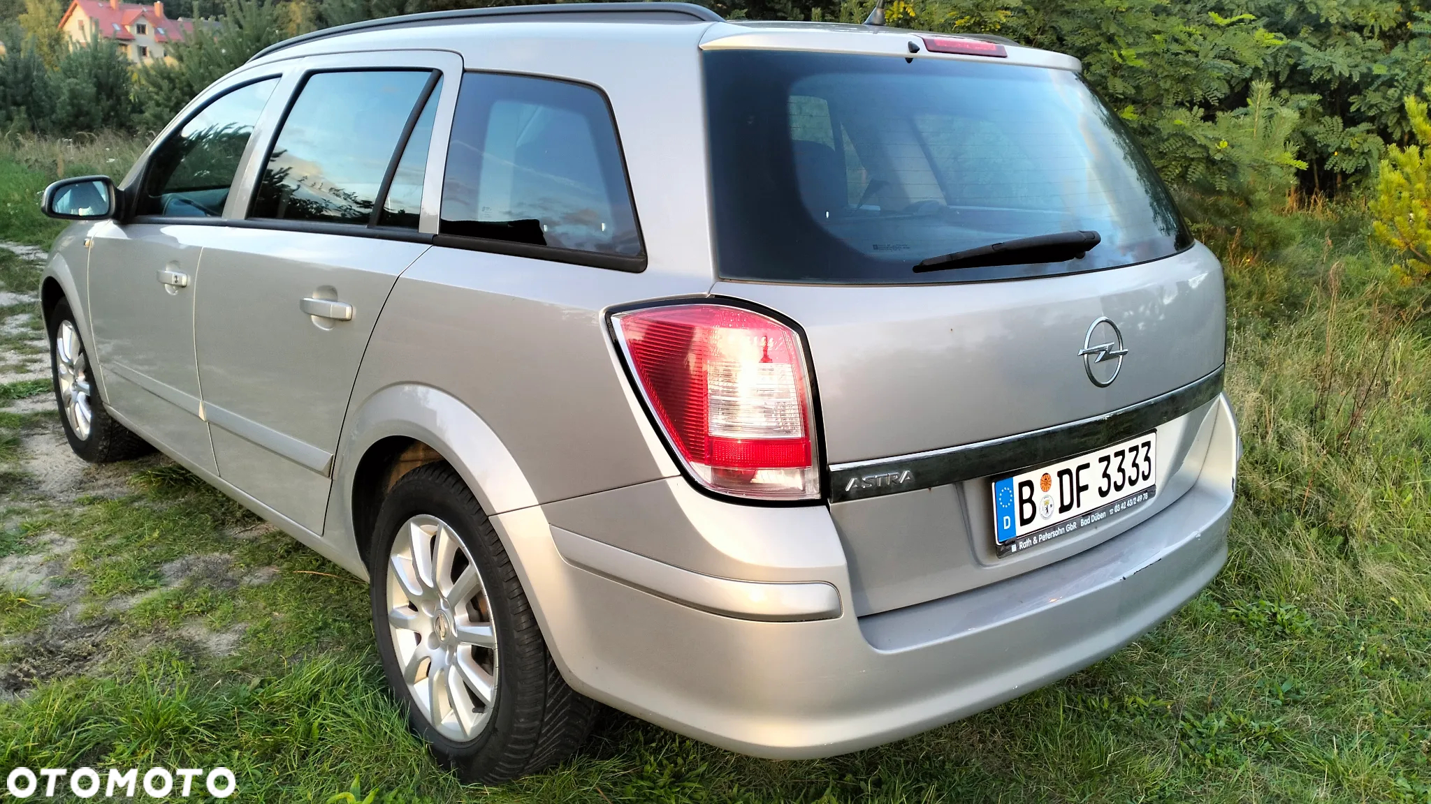 Opel Astra 1.6 Caravan Cosmo - 24