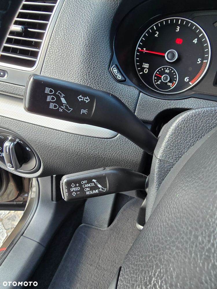 Volkswagen Sharan 2.0 TDI DSG BlueMotion Technology Highline - 26