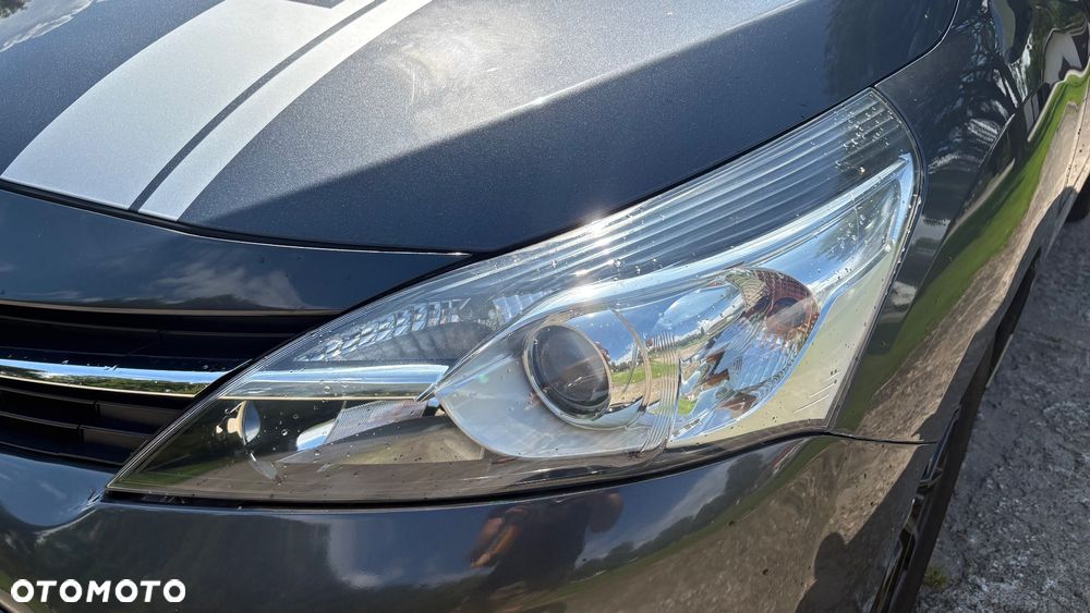 Toyota Verso 1.6 D-4D Active 7os - 4