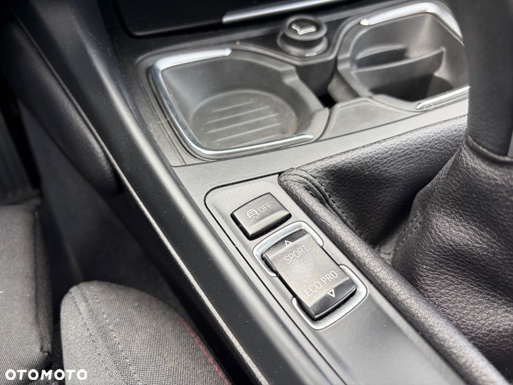 BMW Seria 1 116i Sport Line - 20
