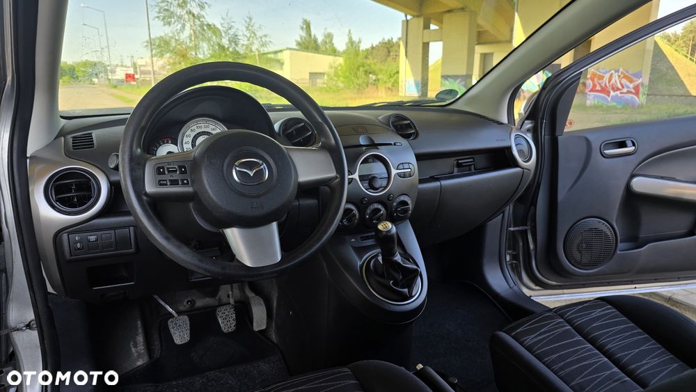 Mazda 2 1.3 Independence - 12